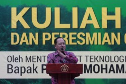  Menristekdikti Harap Pesawat Terbang N-219 Segera Dikomersialisasikan