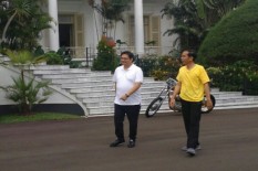 Begini Sindiran Jokowi untuk Menteri Airlangga Karena Sering Pakai Angka 4 