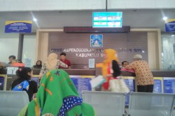 Ada Dispensasi, Pengurusan Dokumen Kependudukan Melonjak 