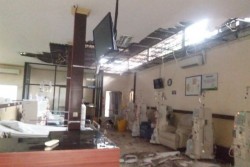 Hujan dan Angin Kencang, Ruang Cuci Darah di RSUD Sleman Ambrol