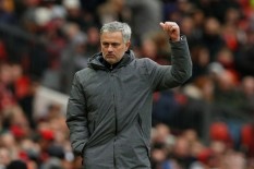 Mourinho Harus Ganti Taktik