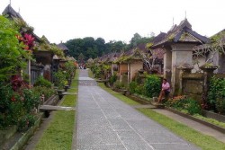 Berkunjung ke Desa Terbaik di Dunia