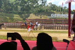 Rakornas Gerindra, Prabowo Masih Sempat-sempatnya Berkuda Bareng Amien Rais