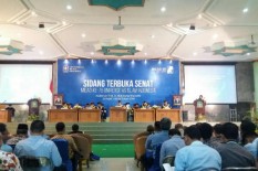 Era Milenial Harus Tetap Beradab & Berakhlak