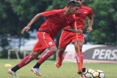 PSIS VS PERSIJA : di Kandang Bekas Tim Lamanya, Bek Persija Ini Berharap Mendapat Kesempatan