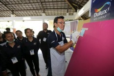 Wow Busana-Busana Ini Terinspirasi dari Warna Cat Tembok