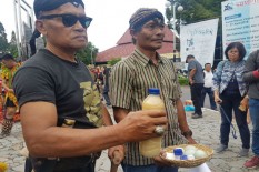 Balsem dan Jamu Akan Dikirim Warga ke Rumah Amien Rais Lewat Gojek