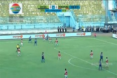  AREMA FC VS PERSIPURA :  Sebiji Gol Rivaldi Bawa Arema Unggul 1-0 di Babak Pertama