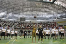 Keren! Ratusan Guru di DIY Dilatih Langsung oleh Pelatih Jr. NBA 