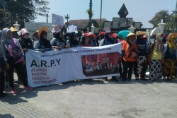 Inilah Harapan Buruh Gendong di Hari Buruh