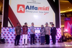 Alfamidi Jadi Perusahaan Terbaik Versi Markplus, Inc