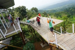 Bangunan Penginapan Mewah di Gunungkidul Tiba-Tiba Dibongkar, Ternyata Ini Penyebabnya