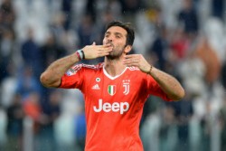 Setelah 17 Tahun, Buffon Akhirnya Tinggalkan Juventus