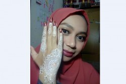 Mencoba Keindahan Lukis Henna ala Timur Tengah