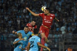 Liga 1: Gol Tangan Tuhan Bantu Persela Kalahkan Persija