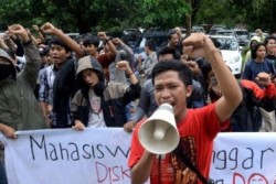 20 TAHUN REFORMASI: Daya Nalar Kritis Mahasiswa Kini Tumpul