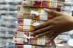 Ini Penyebab Rupiah Terpuruk Hampir Tembus 14.200