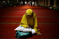 HIKMAH RAMADAN: Berpuasa dengan Banyak Pahala