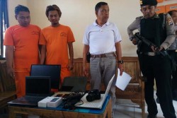 Pura-Pura Bertamu, 2 Maling Ini Selalu Mabuk Miras sebelum Beraksi