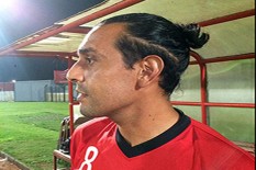 PERSELA VS PS TIRA : Ketemu Tim Lamanya, Ini Janji Gustavo Lopez