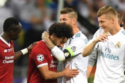 PIALA DUNIA 2018: Mohamed Salah Jalani Operasi Bahu di Spanyol