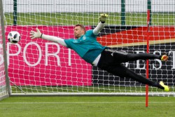 PIALA DUNIA 2018: Neuer Kembali Bermain Sabtu Ini