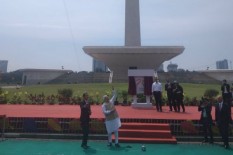 Presiden Jokowi dan PM India Narendra Modi Berpanas-panasan Main Layangan di Monas