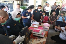 Polda DIY Musnahkan Setengah Kilogram Sabu-Sabu 