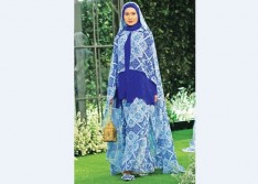 Nuansa India dalam Busana Lebaran