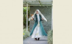Busana Rancangan Pungky Rima, Mencintai Alam di Bulan Ramadan