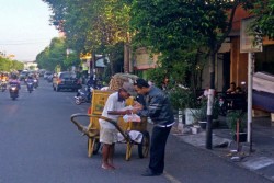 Berbagi Takjil di Bulan Ramadan, BNNP DIY Ingatkan Menahan Hawa Nafsu pada Narkoba