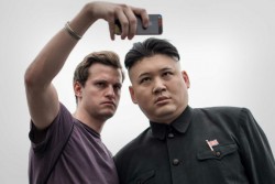 Menyaru Jadi Kim Jong-Un, Pelawak Australia Ditahan di Bandara Changi