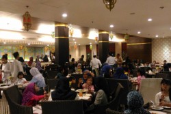 Beraneka Menu Berbuka di Santika Premiere Jogja
