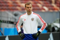 RUSIA VS ARAB SAUDI: Ini Alasan Kami Lebih Mengunggulkan Rusia