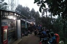 Seluruh Pendaki Gunung Lawu Sudah Dievakuasi, 3 Jalur Pendakian Ditutup