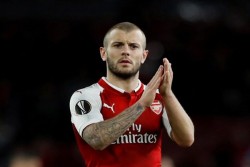 Wilshere Pergi, Arsenal Rekrut Leno