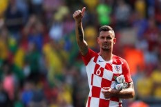Setelah Ronaldo dan Neymar, Lovren Siap Hentikan Messi