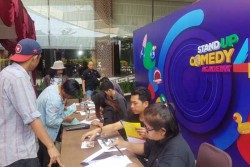 Stand Up Comedy Academy 4 Jaring Bakat Komika di Jogja