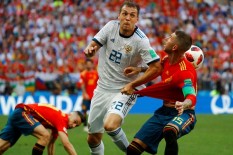 Babak Pertama, Rusia Imbangi Spanyol 