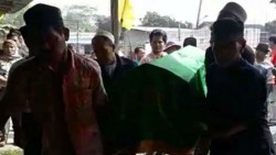 Kelelahan Kerja Bakti, Pak RW Tewas Keracunan akibat Salah Minum Air