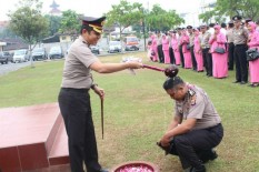 Puluhan Polisi Gunungkidul Menerima Kenaikan Pangkat