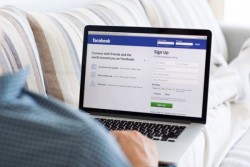 Facebook Tegaskan Diri Bukan Perusahaan Media