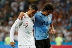 Cavani Bisa Diturunkan Lawan Prancis