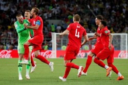 Baru Lolos Perempat Final, Fans Inggris Sudah Mabuk Kepayang