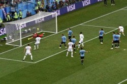Prancis Melaju ke Semifinal