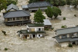 3 Tewas dan 10 Terkubur Hidup-Hidup saat Hujan Lebat di Jepang