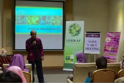 Kimia Farma Kenalkan Lesikaf ke Odapus