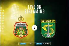 BHAYANGKARA FC VS PERSEBAYA : Gol Bunuh Diri Rishadi Fauzi Bikin Persebaya Tertinggal 1-0