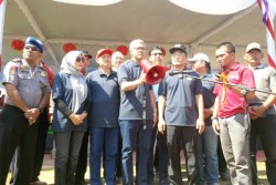 Festival Perahu Naga Padukan Olahraga dan Atraksi Wisata