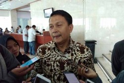 Dikira Mangga Jatuh, Ternyata Rumah Ketua DPP PKS Mardani Ali Sera Dilempar Bom Molotov